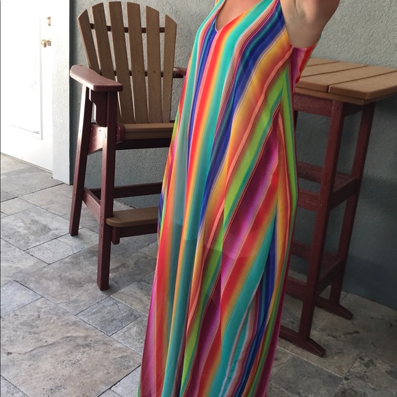 Rainbow Stripe Maxi dress w/pockets - Picture 5 of 7